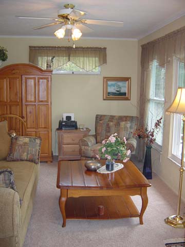 26Chestnutcreek-Porch