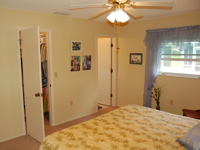 31Chestnutcreek-Master-Bedroom
