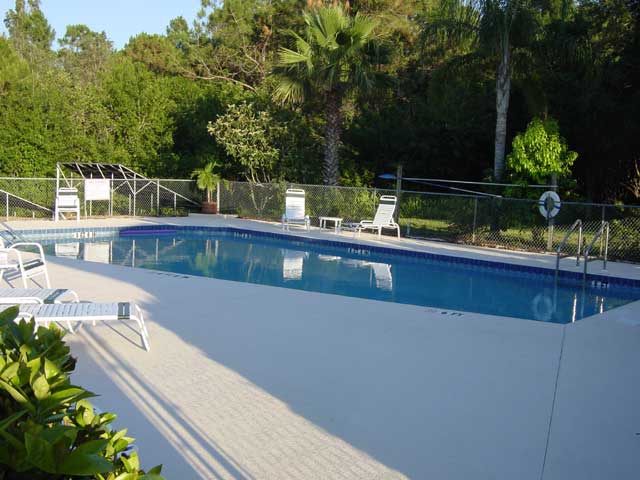 50Chestnutcreek-Gemeinschafts-Pool